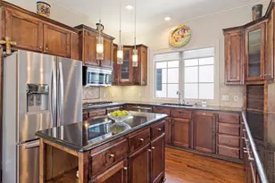 3827 Holland Ave, Dallas, TX 75219 - Photo 5
