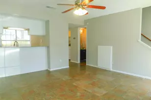 1137 Dallas Dr, Denton, TX 76205 - Photo 5