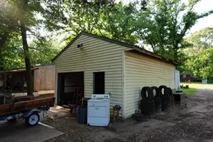 124 W Cedar Ln, Murchison, TX 75778 - Photo 19
