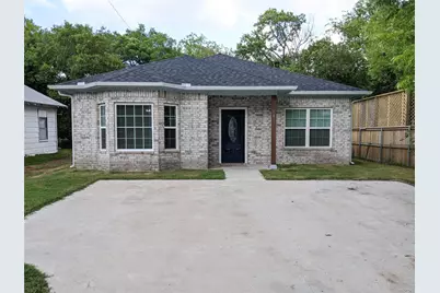1411 S Walnut Street, Sherman, TX 75090 - Photo 1