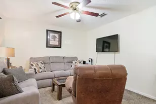 1003 15th St SE, Paris, TX 75460 - Photo 3