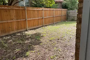 202 Chamblin Dr, Cedar Hill, TX 75104 - Photo 29