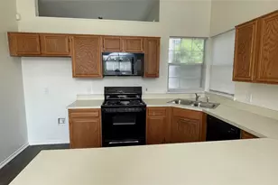 202 Chamblin Dr, Cedar Hill, TX 75104 - Photo 5