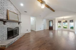 212 W Graham St, McKinney, TX 75069 - Photo 9