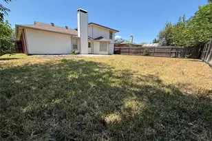6421 Nellie Dr, Arlington, TX 76002 - Photo 29
