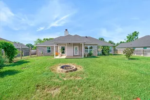 677 Oklahoma St, Van, TX 75790 - Photo 15