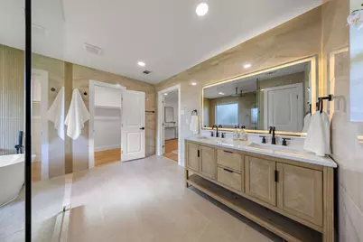 9406 Hilldale Drive, Dallas, TX 75231 - Photo 19