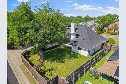 9406 Hilldale Drive, Dallas, TX 75231 - Photo 37