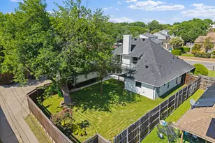 9406 Hilldale Dr, Dallas, TX 75231 - Photo 37