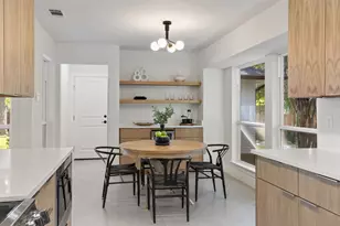 9406 Hilldale Dr, Dallas, TX 75231 - Photo 13