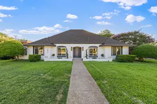 9406 Hilldale Dr, Dallas, TX 75231 - Photo 1