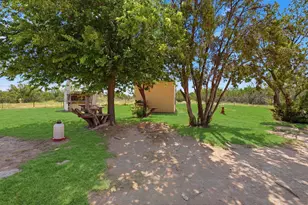 7801 Wd Ct, Lipan, TX 76462 - Photo 27