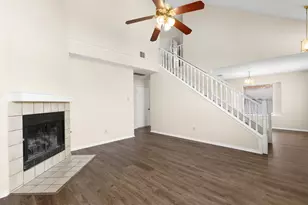 332 Kyle Dr, Coppell, TX 75019 - Photo 3