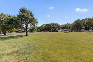 3358 Crawford Dr, Corinth, TX 76210 - Photo 33