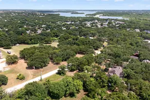 3358 Crawford Dr, Corinth, TX 76210 - Photo 11
