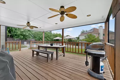 233 Brittany Court, Euless, TX 76039 - Photo 27