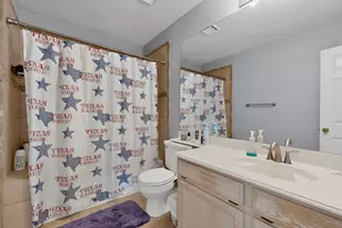 233 Brittany Ct, Euless, TX 76039 - Photo 23