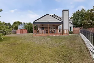 233 Brittany Ct, Euless, TX 76039 - Photo 31