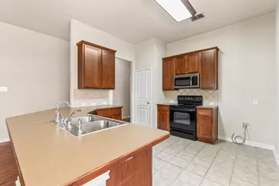 2733 Sunlight Drive, Little Elm, TX 75068 - Photo 11