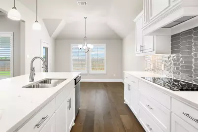 1801 Fabian Drive, Waco, TX 76712 - Photo 11
