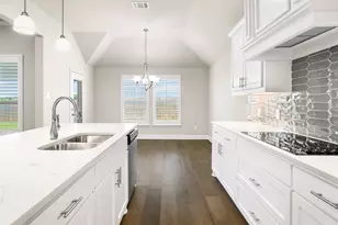 1801 Fabian Dr, Waco, TX 76712 - Photo 11