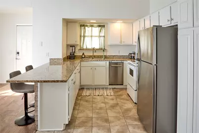 4709 Houghton Avenue, Fort Worth, TX 76107 - Photo 7