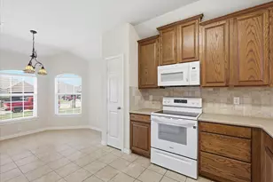 4517 Fir Dr, Fort Worth, TX 76244 - Photo 9