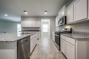 4100 Alberta Ln, Denton, TX 76226 - Photo 3