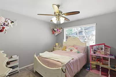 1308 W Redbud Drive, Hurst, TX 76053 - Photo 11