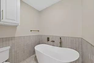 4001 Georgian Dr, Haltom City, TX 76117 - Photo 25