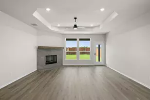 7325 Lavender Ln, Ponder, TX 76259 - Photo 9