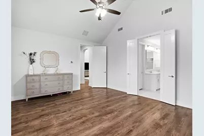 4528 Sir Craig Drive, Carrollton, TX 75010 - Photo 15