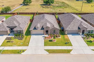 860 Round Robin Ln, Fort Worth, TX 76131 - Photo 31