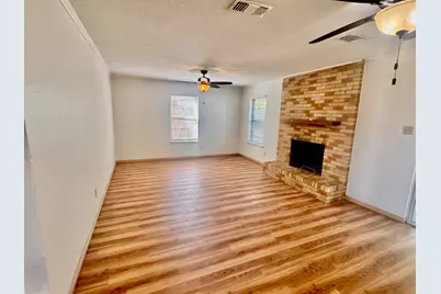 1912 Winewood Lane, Arlington, TX 76013 - Photo 3