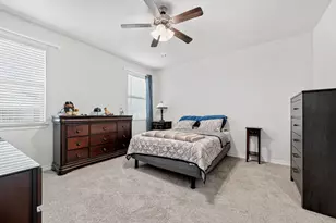 10105 Sunnyview Ln, Aubrey, TX 76227 - Photo 21
