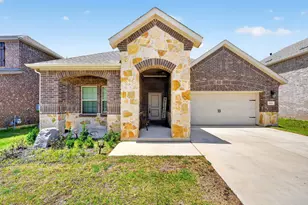 10105 Sunnyview Ln, Aubrey, TX 76227 - Photo 1