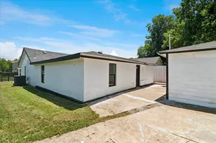 4201 Easter Ave, Dallas, TX 75216 - Photo 17