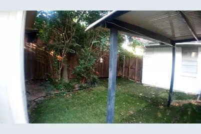 522 4th Street, Grand Prairie, TX 75050 - Photo 5