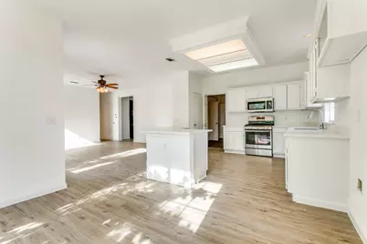 1925 Sunrise Trail, Lewisville, TX 75067 - Photo 11