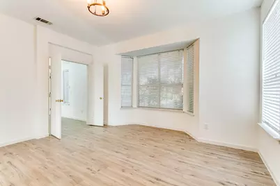 1925 Sunrise Trail, Lewisville, TX 75067 - Photo 19