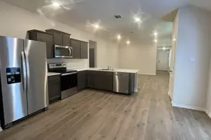6015 Midsummer Wy, Crandall, TX 75114 - Photo 3