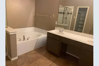 6000 White Pine Drive, McKinney, TX 75070 - Photo 9