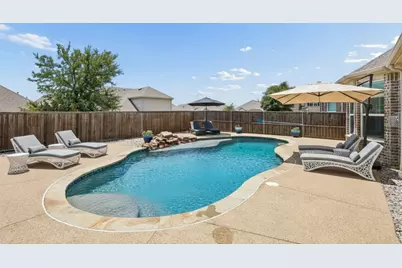 2909 Barnsley Drive, McKinney, TX 75071 - Photo 3