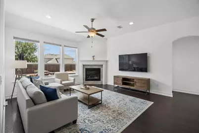 2909 Barnsley Drive, McKinney, TX 75071 - Photo 3