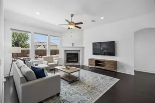2909 Barnsley Dr, McKinney, TX 75071 - Photo 3