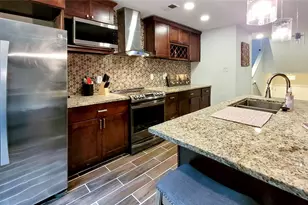 5815 Phoenix Dr, Dallas, TX 75231 - Photo 5