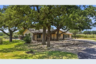 1229 Briarwood Street, Weatherford, TX 76087 - Photo 39