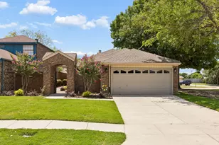 3916 Capricorn Ct, Plano, TX 75023 - Photo 1