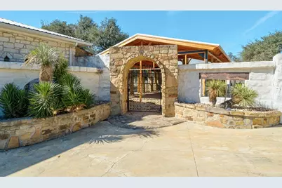 340 Barton Ranch Road, Dripping Springs, TX 78620 - Photo 7