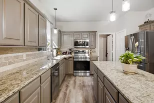 2413 Scotts Meadow Ct, Weatherford, TX 76087 - Photo 7